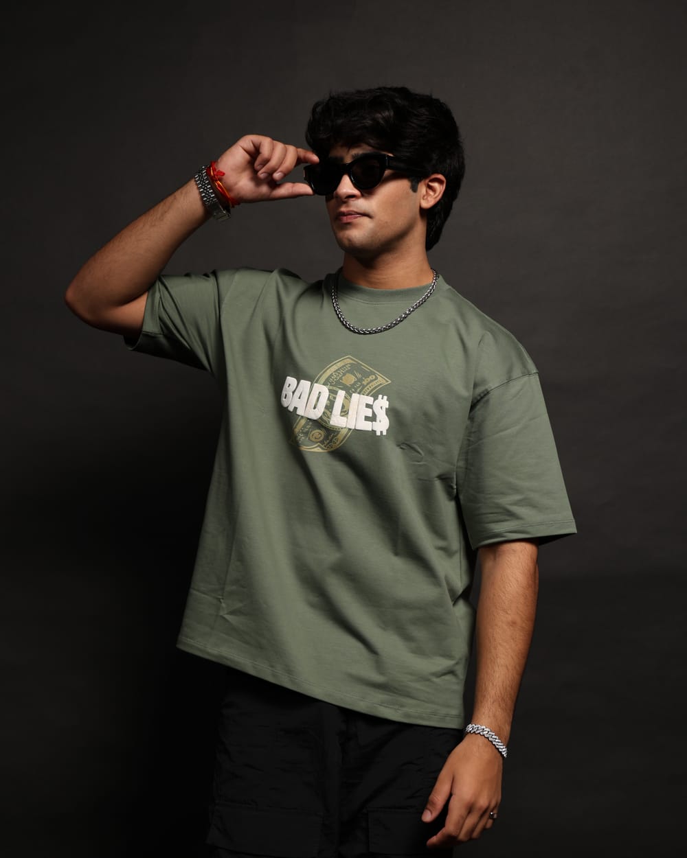💸 BAD LIE$ Oversized Graphic Tee